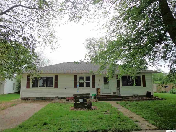 460 N Main St, Baylis, IL 62314