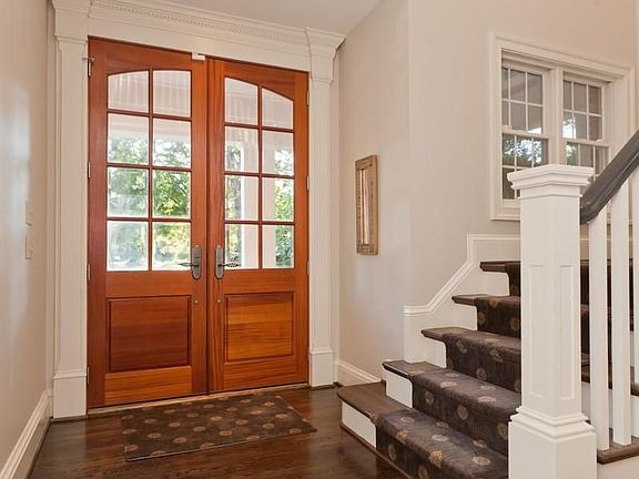 4th image of 6030 Corland Ct