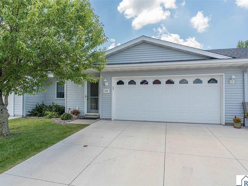 1st image of 549 Oakwood Dr