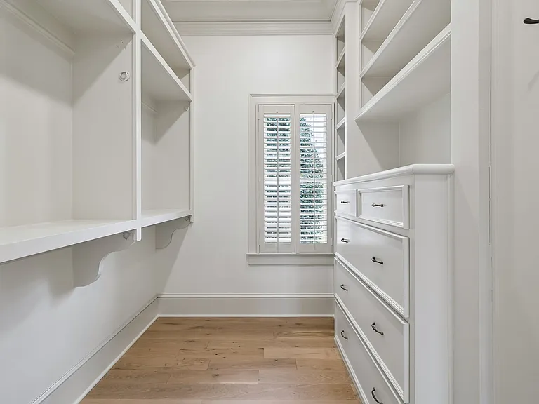 4533 Alcott Dr — Photo 38