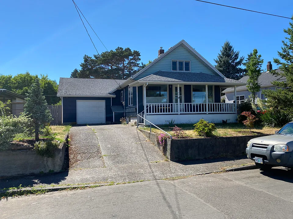 1125 NE 58th Ave