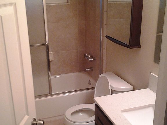 4th image of 262 Mariposa Ave APT 24