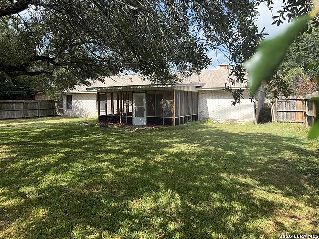 3 bed, 2.0 bath, 1116 sqft, $1,500 — Photo 4
