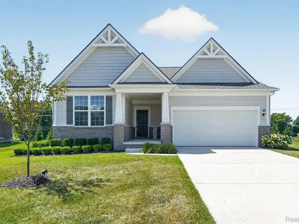 3464 Colt Dr, Ypsilanti, MI 48197