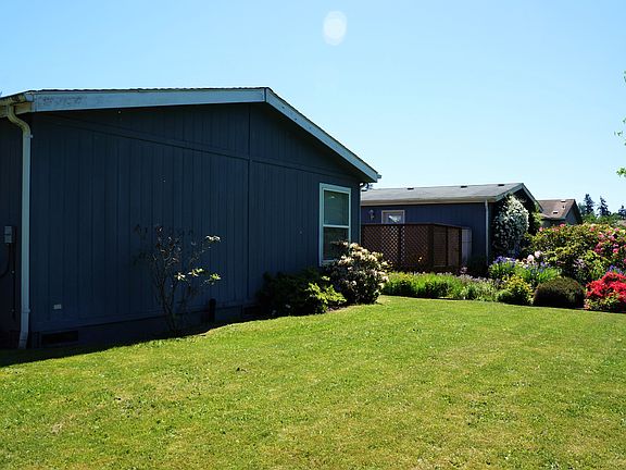3rd image of 15210 122nd Avenue Ct E #2