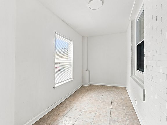 5th image of 5855 Windsor Ave