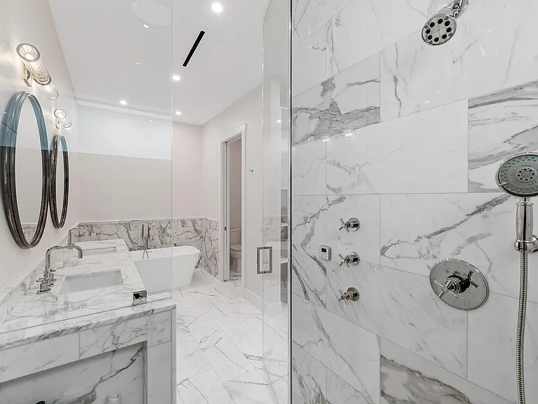 12618 Mallet Cir — Photo 31