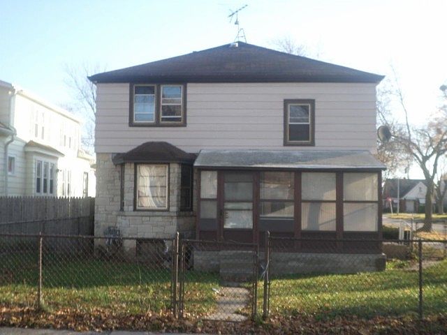 1st image of 3630 W Vienna Ave #3632