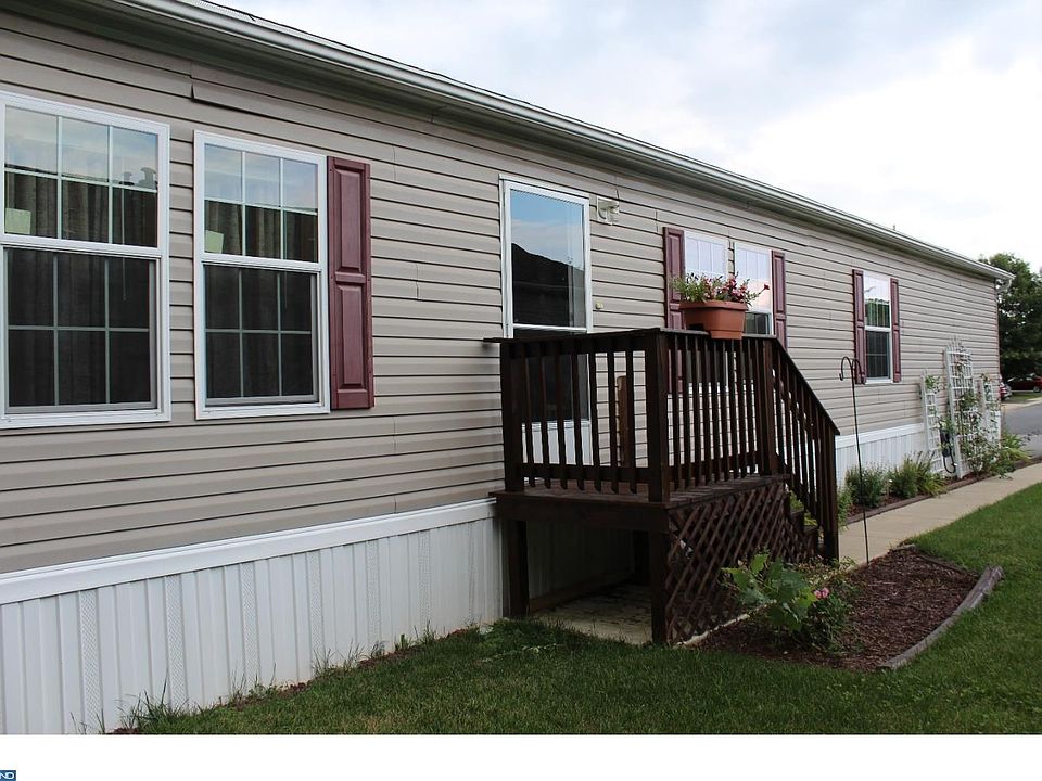 1st image of 252 Horseshoe Dr