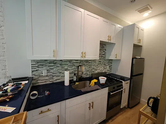 Rented by Lodger Corp | media 4