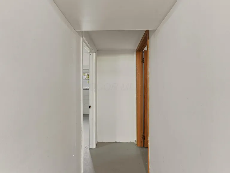 291 Hawthorne Rd — Photo 22