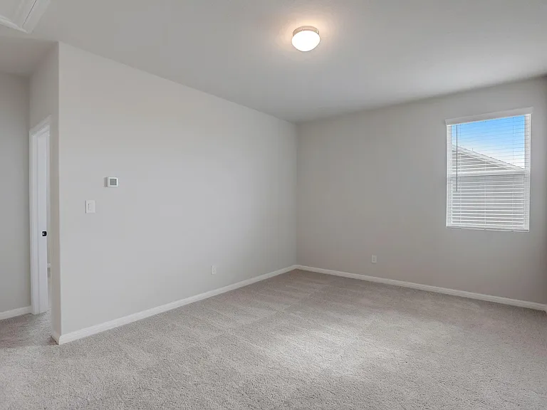 125 Clemens Dr — Photo 15