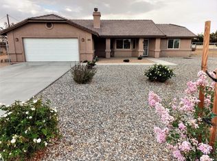 21068 Pine Ridge Ave, Apple Valley, CA 92307