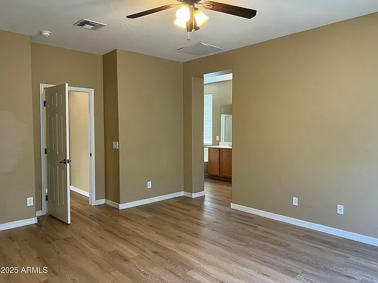 6734 W Blackstone Ln — Photo 18