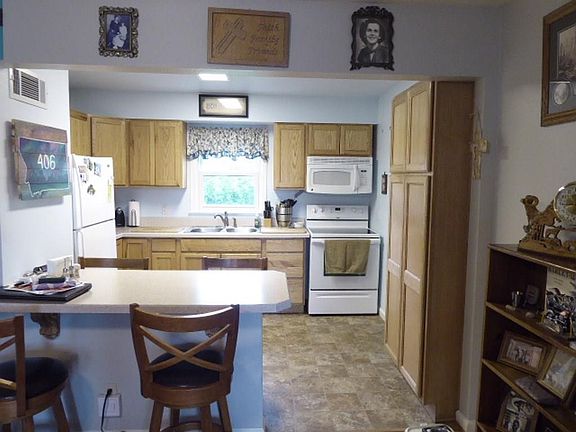 4th image of 1127 Lynn Ave