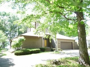 N7912 Brookhaven Beach Rd, Fond Du Lac, WI 54937
