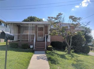 310 Shade St, Derry, PA 15627