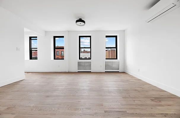 Rented by REAL New York | media 2