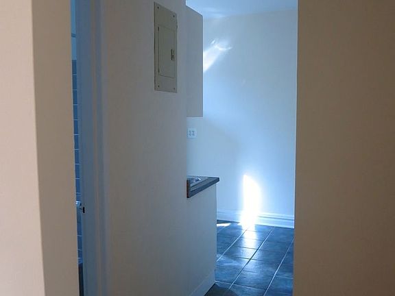 4th image of 515 E 78th St APT 6C