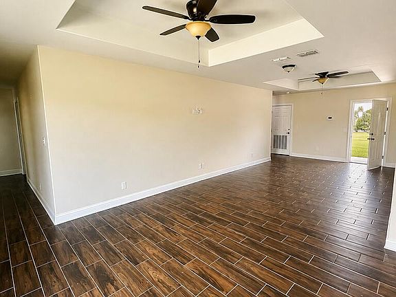 2nd image of 523 Liberty St