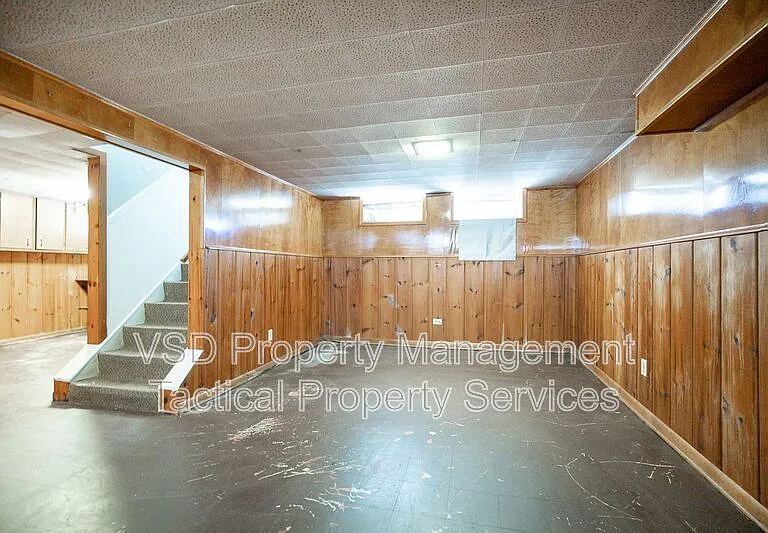 20115 Libby Rd — Photo 22