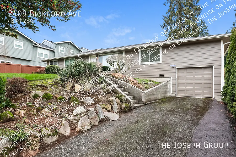 Charming 4BR Home in Prime Snohomish! — Photo 1