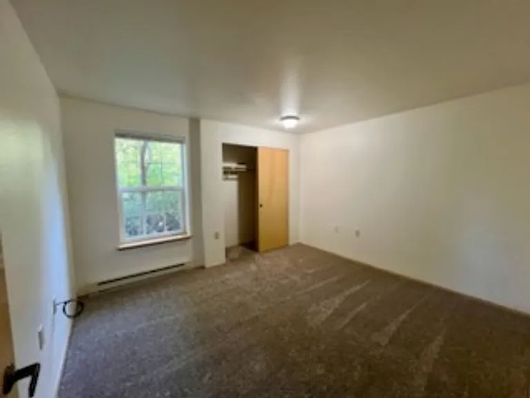 1409 Bradley Lane — Photo 10