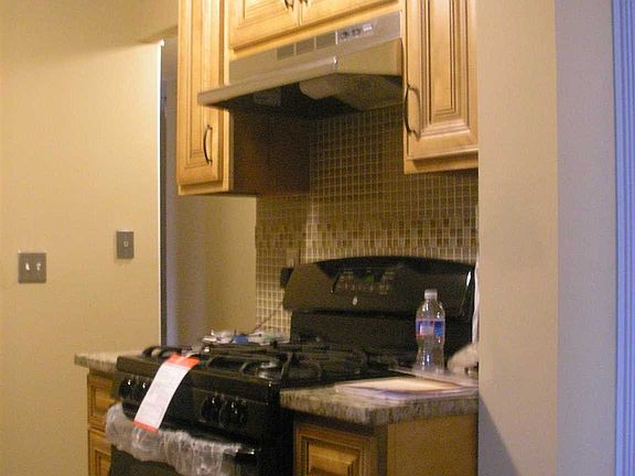 2nd image of 44 Johnes St Unit 1-108