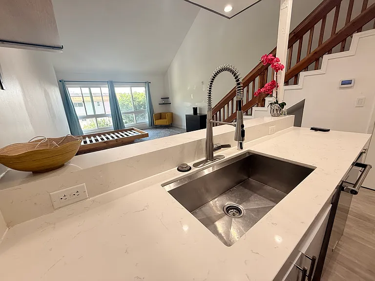 6275 Rancho Mission Rd #313 — Photo 12