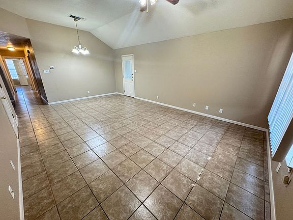 4th image of 4807 John David Dr #B