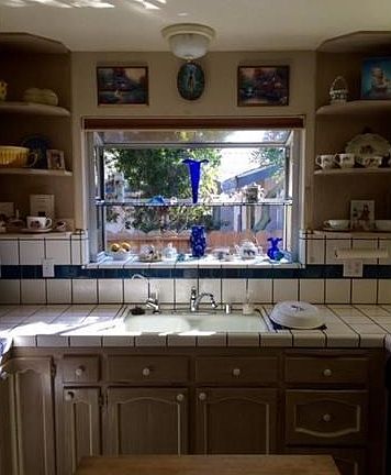 5th image of 1185 Ramona Ave