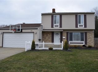 306 Saint Lawrence Blvd, Eastlake, OH 44095