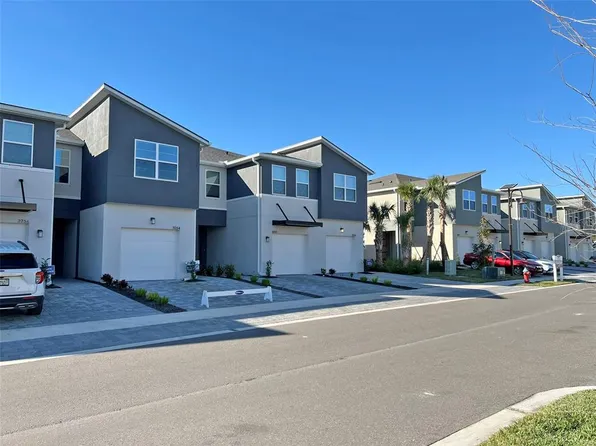 3254 Moonlit Lily Pl, Brandon, FL 33511