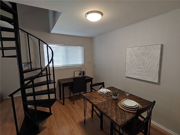 4th image of 1840 Burton Dr APT 224