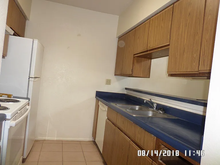3445 N Fremont Ave #1 — Photo 3