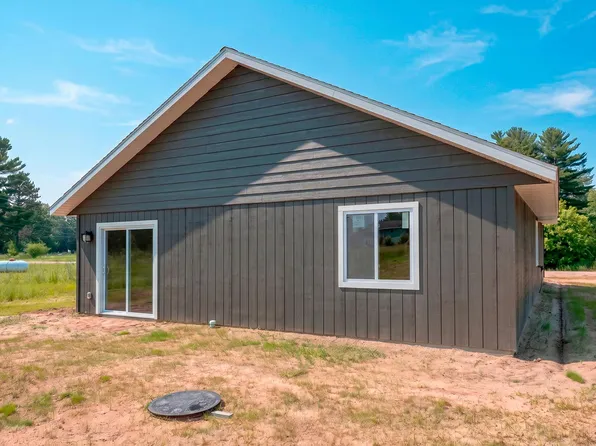 408 W Ohio St, Eagle River, WI 54521
