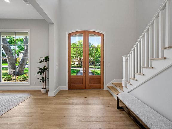3rd image of 6254 Prestoncrest Ln