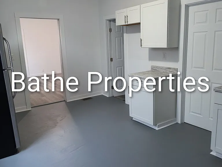 1440 Shuler Ave #1 — Photo 2