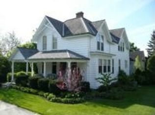 729 Walnut St, West Bend, WI 53095