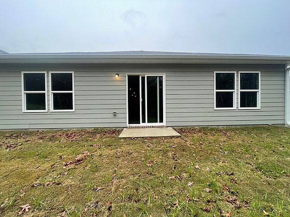 2nd image of 119 Shalako Ln