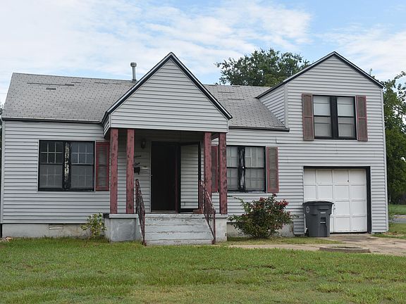 2nd image of 1701 NW Columbia Ave