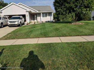 13600 Hunters Xing, Bath, MI 48808