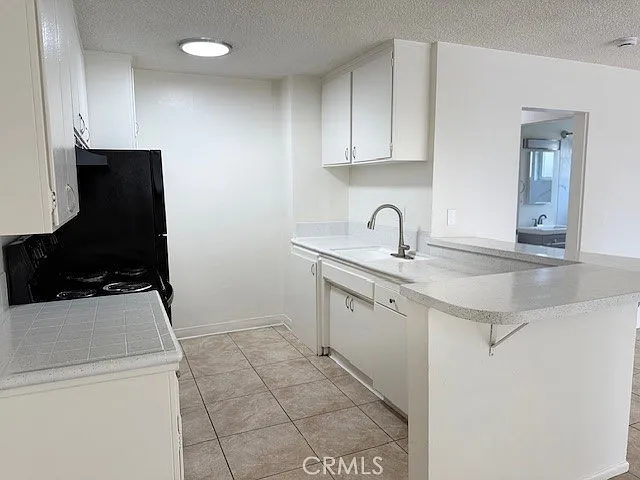 685 E Vista Chino #9 — Photo 14