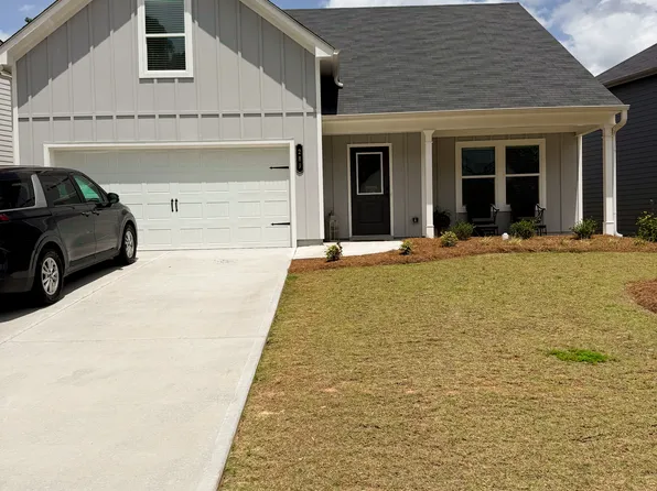289 Fox Creek Dr, Braselton, GA 30517