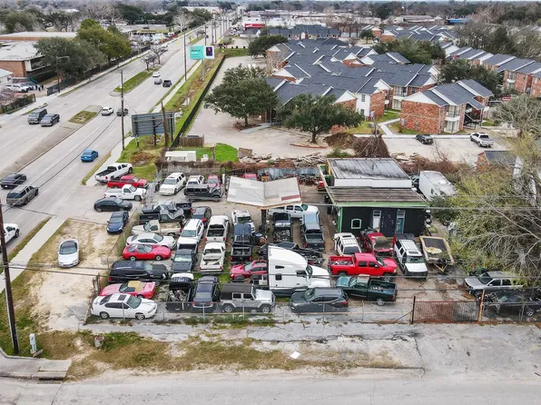 602 E Little York Rd, Houston, TX 77076