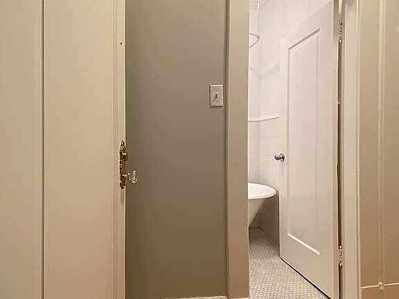 3rd image of 626 Bush St #306