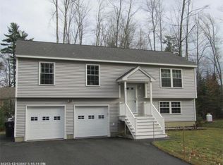 92 Shadagee Rd, Saco, ME 04072