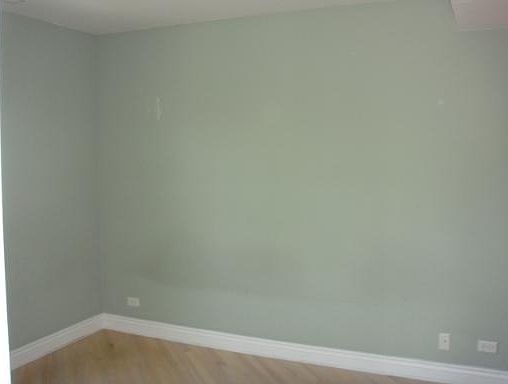 4th image of 2842 W Glenlake Ave APT 3