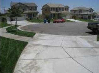 6825 San Bruno Ct, Fontana, CA 92336