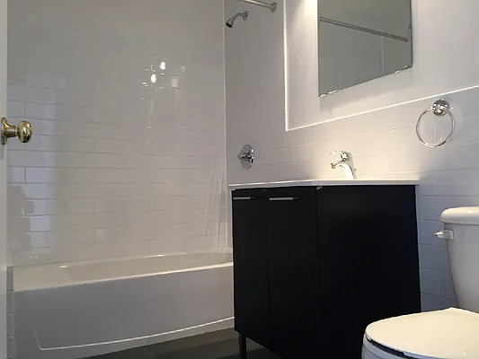 Rented by EXR | media 8